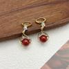Pendientes vintage de plata con aguja y perla roja para mujer, 2024, nuevos pendientes de moda para otoño e invierno, hebilla de oreja sencilla, nuevo estilo chino.