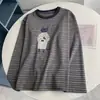 Camiseta de Manga Larga Rayada con Estampado de Gato de Dibujos Animados Retro Color Contrastante Holgada Elegante Acrílico Primavera y Otoño Nuevo Top Algodón Puro