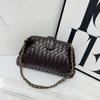 Cross-border Retro Classic Clip Chain Bag Couro de vaca Woven Bag Nuvem Bolsa Axila Ombro Mão Shell Bolsa para Jantar