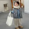 Chaleco acolchado reversible a cuadros de moda estilo coreano para niños, nuevo estilo de invierno, chaqueta casual cálida engrosada, moderna