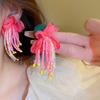 Pendientes de perla con flor de malla de dopamina, pendientes dulces Mori, pendientes de diseño de nicho, pequeños pendientes frescos y elegantes