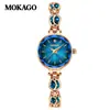Reloj Mokago de Cuarzo de Lujo Ligero, Elegante y con Estilo Pulsera para Mujer, Correa de Cobre Retro Incrustada con Diamantes, Nuevo Reloj de Cuarzo de Nicho