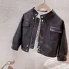 Jaqueta de Couro para Meninas Primavera e Outono 2026 Nova Moda Estilo Coreano Tendência Cool Top Preto Jaqueta Casaco Infantil