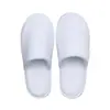 Pantuflas desechables de hotel, artículos especiales para habitaciones de invitados en casas de huéspedes, pantuflas gruesas antideslizantes para hostelería y salones de belleza, venta al por mayor