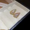 Pendientes de Zirconia Forma de Luna Aguja de Plata para Mujer Europeos y Americanos Elegantes Pendientes Versátiles Lujo Ligero Pendientes de Gama Alta Sentido del Diseño Nicho