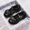 Zapatos de Cuero para Niñas 2026 Nuevo Estilo Coreano Suela Suave Zapatos de Princesa para Niñas, Zapatos de Presentación para Escuela Primaria, Zapatos Pequeños de Cuero Clásicos y Modernos