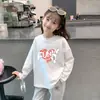 Camiseta Casual da Moda Estilo Primavera e Outono para Bebês Meninas Top Camisa Tendência 100% Algodão Puro Manga Longa Infantil para Crianças Pequenas e Bebês Camada Base