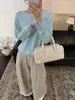 Camisa base de tricô solta slim fit de outono para mulheres, novo top interno de primavera e outono, suéter estiloso de fleece de urso de mel solto
