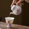 Bule de Chá Cerâmico com Borboleta Pintada à Mão em Gradiente Roxo para Uso Doméstico, Bule Único com Filtro de Furo de Bola, Bule de Mão, Conjunto de Chá Kung Fu de Alta Qualidade