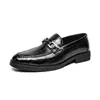 Zapatos de Hombre de Primavera Estilo Británico Punta Fina Casuales de Cuero Estilo Coreano de Hombre Modernos Peluquero Juventud Suela Gruesa Novio Zapatos de Boda