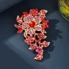 Broche de Flor de Palacio Nuevo Retro Europeo y Americano, Lujo de Cristal de Alta Gama Elegante Accesorio de Broche Versátil para Moda Femenina