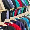 Fornecimento de Vendedor de Rua 1 Yuan Camiseta de Manga Curta Verão 2026 Roupas Masculinas 9,9 Frete Grátis Uma Peça Dropshipping Design com Estampa de Letras