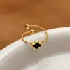 Anel de Trevo de Quatro Folhas da Sorte para Mulheres, Design de Nicho de Luxo Leve, Anel Ajustável Personalizado com Diamantes Brilhantes, Anel Fashion Retro Exquisito Atacado
