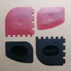 En stock suministro rascador para PC juego de 2 piezas rascador para limpiar olla de hierro fundido herramientas de cocina rascador dentado plato en stock venta al por mayor