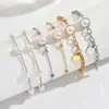Pulsera de Perlas Minimalista Europea y Americana Estilo Francés Nicho para Mujer, Nueva Joyería Elegante Estilo Francés Inspirada en Chanel de Alto Valor que No se Desvanece