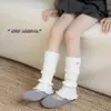 Botas y Calcetines de Algodón para Niñas, Calcetines de Felpa con Etiqueta de Tela Otoño e Invierno, Cubre Piernas de Pantorrilla para Niñas Color Rojo Ancora Coreano para Año Nuevo y Navidad