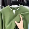 Outono 2026 Novo Moletom Masculino de Algodão Puro Falso Duas Peças Manga Longa Decote V Cor Sólida Moda Casual Camiseta de Tricô para Homem