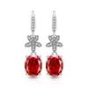 Transmisión en Vivo Más Vendido Ganchos para Oreja con Corte de Flor de Hielo Flor de Ciruelo Incrustados con Gemas de Colores y Brillantes Joyas para Oreja de Diamante de Alto Carbono Dropshipping de Xiaohongshu