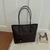 Bolso de Mano Estilo Coreano para el Trabajo y los Viajes Diarios, Bolso Tote Grande de Gran Capacidad Casual Nuevo para Mujer, Bolso de Hombro a la Axila de Moda