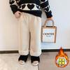 Ropa para niños, venta al por mayor, pantalones de pana para niñas, otoño e invierno, nuevos pantalones coreanos para niñas, pantalones de terciopelo de una pieza con forro polar para niñas.
