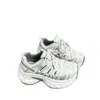 Zapatos de papá para mujer 2026 nuevo modelo de primavera, zapatos para mujer de malla con suela gruesa que aumentan la altura, zapatillas casuales versátiles y ligeras, zapatos blancos