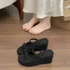 Sandalias Cuña de Suela Gruesa Retro Sencillas para Aumentar la Altura para Mujeres Bajitas, Modelo Nuevo de Verano Estilo Francés, Sandalias de Deslizamiento para Uso al Aire Libre