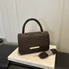 Nova Bolsa Transversal/de Ombro Quadrada Pequena de Xadrez Casual Moda Simples de Grande Capacidade Outono/Inverno 2026 para Mulheres