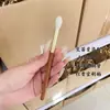 Pincel de Maquiagem para Olhos de Lã Delicada para Esfumar Detalhes de Sombra, Pincel de Maquiagem Profissional com Pelo Animal Cangzhou