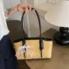 Bolsa de Ombro para o Dia a Dia para Mulheres, Nova Tendência Verão 2026, Versátil, Fashion, Exquisite, Bolsa de Mão de Grande Capacidade