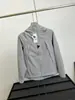 Chaqueta Abrigo Softshell con Capucha a Prueba de Viento e Impermeable Estilo Pareja para Exteriores Otoño/Invierno Nueva Llegada para Hombres y Mujeres