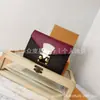 Carteira de Fornecimento Transfronteiriço Atacado Estilo Curto 70% de Desconto Carteira Carteira de Couro Genuíno Zíper de Alta Qualidade Compartimento para Moedas Porta-Cartões