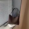 Bolso de Hombro y Axila Grande de Moda y Elegante con un Toque de Lujo, Bolso de Mano Versátil, Bolso Cuadrado Pequeño, Bolso Tote Retro para Mujer