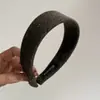 Diadema de Lana de Ala Ancha para Mujer Otoño e Invierno 2025 Nueva Diadema de Punta Alta Moda Pinza para el Cabello Accesorios para el Cabello de Uso Diario