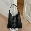 Bolsa Tote de Palha Vintage Verão 2026, Bolsa de Ombro da Moda com Grande Capacidade Estilo Coreano, Bolsa de Braço Casual Elegante para o Dia a Dia
