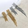 Brincos de Asa de Anjo Luxo Leve Coreia do Sul Celebridade Cibernética Mesma Roupa das Meninas Brincos Estilo Frio Sexual Brincos Femininos Cheios de Strass