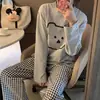 Pijama Feminino Outono e Inverno, Doce Novo Estilo, Roupa de Casa Ombro a Ombro, Listrado de Viscose, Toque de Luxo, Pode Ser Usado Fora, Estilo Feminino Primavera e Outono