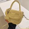 Bolsa pequena popular para mulheres 2022 primavera e verão novas bolsas estilo coreano moda all-match bolsa mensageiro moda bolsa quadrada pequena saco