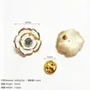 Vendas Diretas de Fábrica Transfronteiriça Liga de Camélia Pérola Flor Óleo Gotejado Borboleta Roupas Acessórios DIY Roupas de Verão Saias Broche