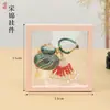 Artículos de Regalo Culturales y Creativos para Atracciones Turísticas: Saquitos de Incienso, Colgantes de Caballo de Metal, Amuletos de Bolsa de Brocado Song de Estilo Chino, Llaveros de Recuerdo de Viaje
