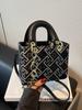 Bolsos de Nicho Transfronterizos para Mujer 2026 Nuevo Verano Versátil Bolso de Hombro Cruzado Bolso de Mano Casual Estilo Coreano Bolso de Dama Dior