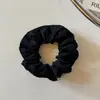 Goma para el pelo blanca simple estilo coreano con diseño calado para mujer, versátil y bonita para el uso diario, nuevo coletero y accesorio para el cabello
