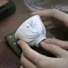 Xícara de Chá de Porcelana de Jade da Dinastia Tang e Song, Parede Fina, Pintada à Mão com Flor de Narciso, Conjunto de Chá Kung Fu, Xícara Única de Cerâmica Azul e Branca para Casa, Copo Pequeno