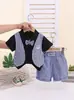 Conjunto de outfit de verano 2026 para niño, estilo de tres piezas de manga corta de verano para bebé niño, nuevo y elegante blanco y negro
