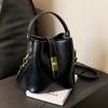 Bolso Cubo para Mujer 2026 Nuevo de Moda Otoño e Invierno Diseño de Nicho de Alta Gama Bolso de Mano y Bolso Cruzado Versátil Retro
