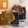 Nuevo y elegante atuendo de otoño para niños, ropa de primavera y otoño para bebés y niños pequeños, conjunto de dos piezas de sudadera de camuflaje al por mayor
