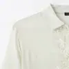 Estilo europeu e americano, nova coleção de outono de roupas femininas: camisas da moda e versáteis de corte solto com gola mandarim e bordados de renda