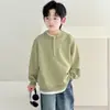 Moletom Estilo Duas Peças para Meninos, Blusa Henley Infantil Primavera e Outono 2026, Camisa Básica Casual Soltinha Tendência para Crianças Maiores