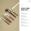 Madera Maciza Ceremonia del Té Acero Inoxidable Juego de Seis Piezas: Pinzas para té, Pluma para tetera, Tenedor de té, Cucharita de té, Cuchillo de té, Accesorios para té