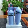 Papelería de Puntadas Transfronterizas Europeas y Americanas y Pequeños Regalos Culturales y Creativos Estuche de Lápices de Silicona Soporte Vertical para Bolígrafos Stitch Caja de Bolígrafos Panda Rojo