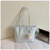 Bolso Tote de Color Sólido Simple 2026 Verano Nueva Moda Gran Capacidad Trabajo Viaje Casual Bolso de Hombro Debajo del Brazo